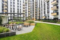 Stylish Apartment for 4 People with Underground Parking by Noclegi Renters - B&B Breslavia