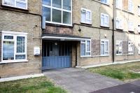 Stylish 2BR, Fast Wifi with balcony - Bed and Breakfast Londen