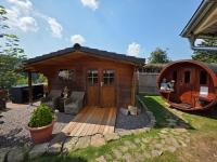Ferienhaus Sonnenhuesli mit Sauna und Whirlpool auch Hunde sind herzlich willkommen - Ferienwohnung Lenzkirch