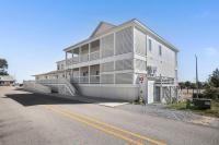Couples Escape - Water View - King Bed - Pets Welcome w/ Fee - B&B Pass Christian