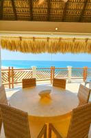 Beachfront in a peaceful Resort 8mi from Puerto Escondido - B&B Puerto Escondido