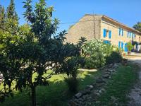 MAS PROVENCAL A FLANC DE COLLINE - B&B Bollène