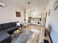 Sunlight Suite - free private parking - central - B&B Plovdiv