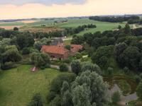 B&B Schinveld - Hotel Schinvelder Hoeve - Bed and Breakfast Schinveld