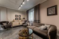 Exclusive Luxury Central Apartment - Bed and Breakfast Sofia
