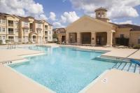 Pool Side Tree House - Chambres d’hôtes Davenport