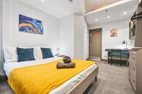 Stylish City-Centre Stay in Leicester Market St - B&B Leicester