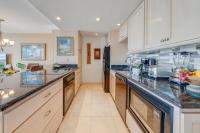 Kahana Reef 221 · KR 221 BeachFront Condo w Ocean Views Pool BBQ - B&B Kahana