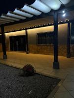 Smart Studios 102 com ar wifi e garagem prox ao Shopping - Chambres d’hôtes Porto Velho