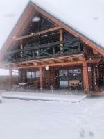 Zrub Kriváň Drevená chata s výhľadom na Tatry - Chambres d’hôtes Závažná Poruba