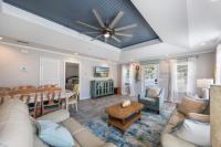Emerald Escape-Crystal Beach-Private Pool-GolfCart - Bed and Breakfast Destin