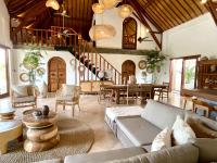 Casa Sal Bali - Seaside villa at Keramas Beach - B&B Curahmas