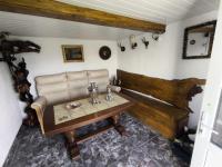 Cabana de lemn Lacul Bicaz - B&B Hangu