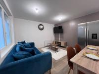 MAISON MODERNA-8 personnes-WiFi-Centre ville - B&B Fontenay-le-Comte