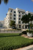Elegant 1BR Yas Island with Theme Park Views & Exclusive Yas Park Offers - Chambres d’hôtes Abou Dabi