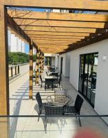 Refúgio em BC - Piscina, 2 Vagas e Praia a Pé - B&B Balneário Camboriú