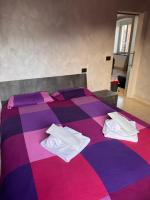 "Coccole nel borgo" 2min to outlet apartment with terrace - B&B Serravalle Scrivia