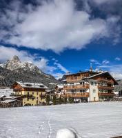 Cesa Bernard - Apartment Cima 12 e new Apartment Fraine - Chambres d’hôtes Pozza di Fassa