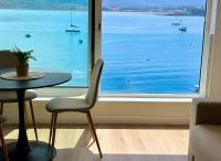 Holibai, Meiga, Apto moderno, vistas al mar y playa cerca, Baiona - Bed and Breakfast Baiona