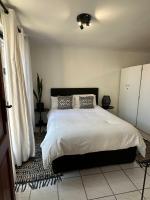 A Stone's Throw away - B&B Ciudad del Cabo