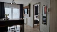 Q Apart Eden Klimatyzowany Dwupokojowy apartament z garażem gratis Manufaktura FV - Chambres d'hôtes Łódź