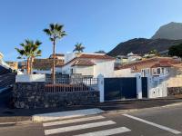 Exklusive Villa mit beheiztem Pool in Costa Adeje - B&B Adeje