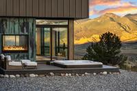 Eagles Wings Luxe Yellowstone Retreat Condé Nast - Bed and Breakfast Emigrant