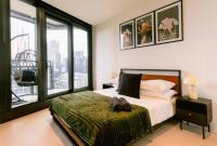 Stylish Arts Apt l Lift l Gym l Sauna - Chambres d’hôtes Melbourne