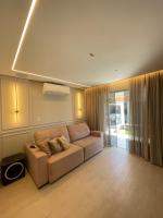 Casa nova a 900m da praia! 2 quartos 2 garagens - B&B Itapema