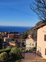 Appartamento Panoramico by Theater Home - B&B Tignale