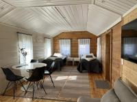 Apartment mit Terrasse