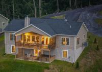 The VUE - On Top of Paradise - B&B Front Royal