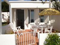 Bungalow Cala Llobeta 16 - B&B