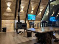 Alisa's cottage in Racha ალისას კოტეჯი რაჭაში - B&B Kharist'vala