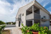 Lidija Apartmani - B&B Sabbioncello