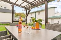 Apartment mit Garten für bis zu 6 Personen - Ferienwohnung Friedrichshafen