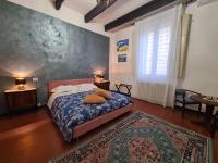 Camera Matrimoniale con Bagno Privato Esterno