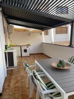 Los Cristianos center modern apartament - B&B Los Cristianos