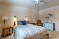 Winter Park Condo with Fireplace and Mountain Views - Bed and Breakfast Winter Park