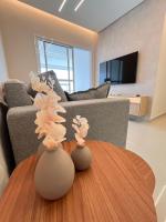 Apto em Bertioga com AC e Wi-Fi - 300m da praia - B&B Bertioga