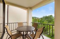 Renovated Condo in High-End Resort Community with Spectacular Mountain Views, Modern Design, and Beach Club Access - B&B Coco, Sardinal
