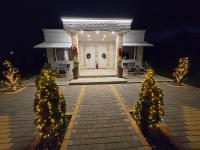 White House - B&B Tríkala