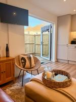 Tivoli Cottage minutes from RUH - Close to Centre - Chambres d’hôtes Bath