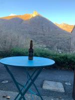 Jolie appartement T2 4 pers les Estives Cauterets vue montagne - Bed and Breakfast Cauterets