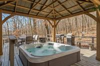 Hawk Mountain Song- Massanutten Home with hot tub! - B&B McGaheysville