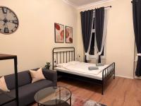 Puskas10 Brand New Modern Cozy Home with Park View - B&B Budapest