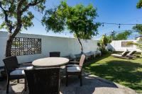 Cozy Studio Steps from Beach & Surf - Ferienwohnung Corral del Risco