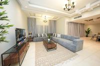 Golfside Villa with a Garden-Set Gazebo - Ferienwohnung Ra’s al-Chaima