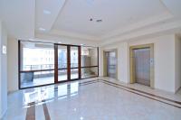 Apartamento con balcón