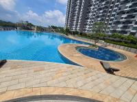 Comfy Kiara Plaza Semenyih Broga Hill Sdio 5Pax - Chambres d’hôtes Semenyih